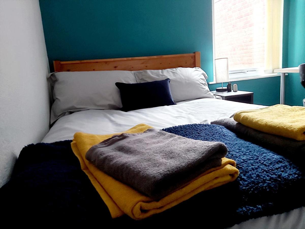 Comfy 4 Bed Home Away From Home Coventry Esterno foto