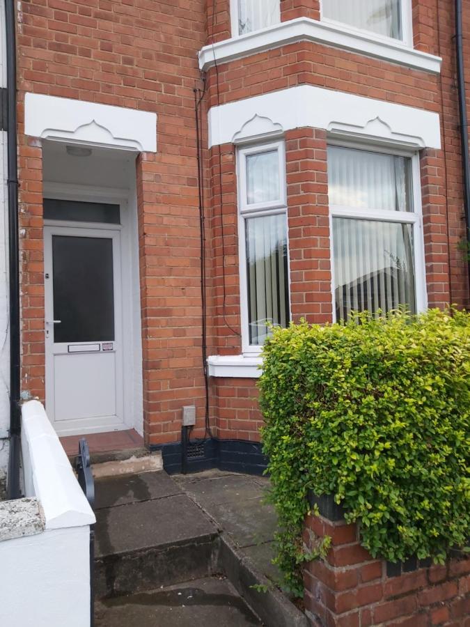 Comfy 4 Bed Home Away From Home Coventry Esterno foto